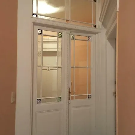 No. 55 Πανσιόν